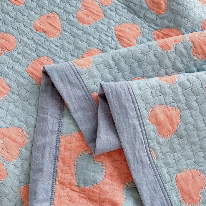 91家纺网 家纺一手货源 找家纺 梦洋家纺 2025新款全棉四层纱多能盖毯毛巾被空调夏被床盖款盖毯 心心相印