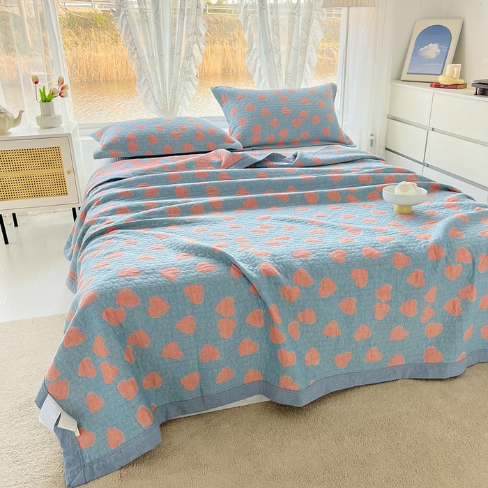 91家纺网 家纺一手货源 找家纺 梦洋家纺 2025新款全棉四层纱多能盖毯毛巾被空调夏被床盖款盖毯 心心相印