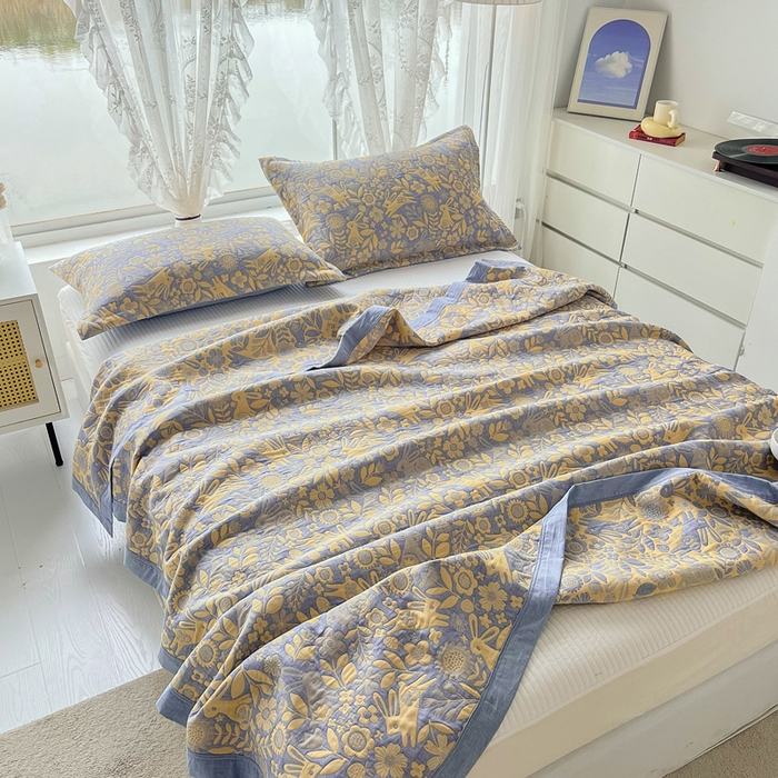 91家纺网 家纺一手货源 找家纺 梦洋家纺 2025新款全棉四层纱多能盖毯毛巾被空调夏被床盖款盖毯 幸运兔