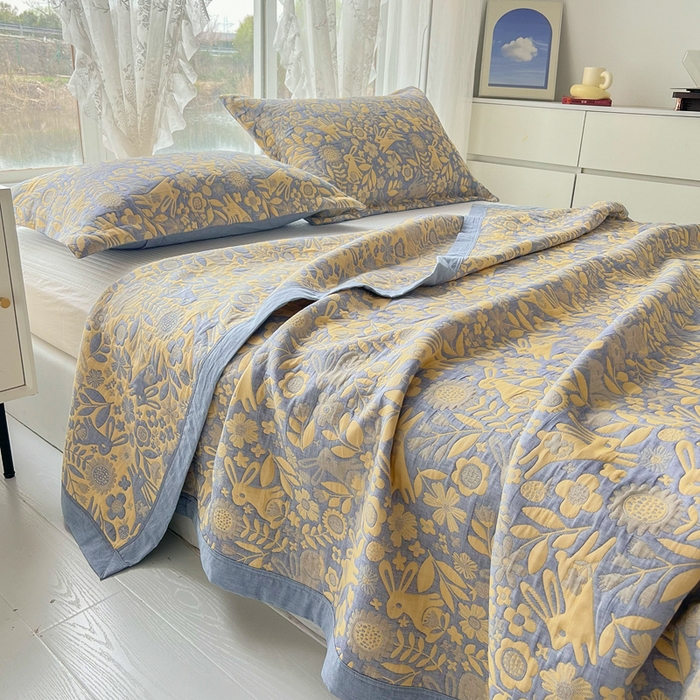 91家纺网 家纺一手货源 找家纺 梦洋家纺 2025新款全棉四层纱多能盖毯毛巾被空调夏被床盖款盖毯 幸运兔