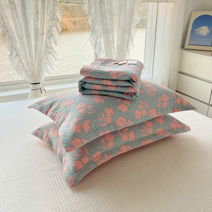 91家纺网 家纺一手货源 找家纺 梦洋家纺 2025新款全棉四层纱多能盖毯毛巾被空调夏被床盖款盖毯 郁金香