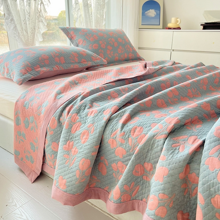 91家纺网 家纺一手货源 找家纺 梦洋家纺 2025新款全棉四层纱多能盖毯毛巾被空调夏被床盖款盖毯 郁金香