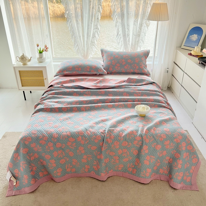 91家纺网 家纺一手货源 找家纺 梦洋家纺 2025新款全棉四层纱多能盖毯毛巾被空调夏被床盖款盖毯 郁金香