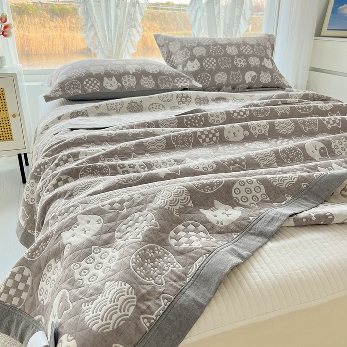 91家纺网 家纺一手货源 找家纺 梦洋家纺 2025新款全棉四层纱多能盖毯毛巾被空调夏被床盖款盖毯 招财猫