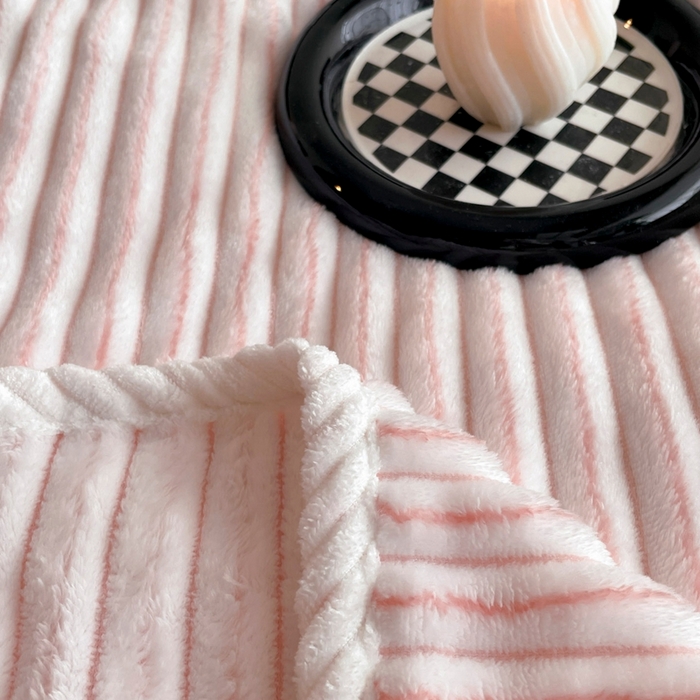 91家纺网 家纺一手货源 找家纺 （总）酱子 2025新款亲肤舒适成品抽条阳离子毛毯毯子