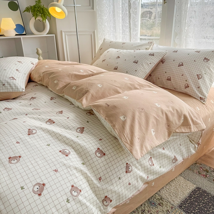 91家纺网 家纺一手货源 找家纺 梦洋家纺 2025春夏秋冬新款A类全棉四件套 小棕熊-格子