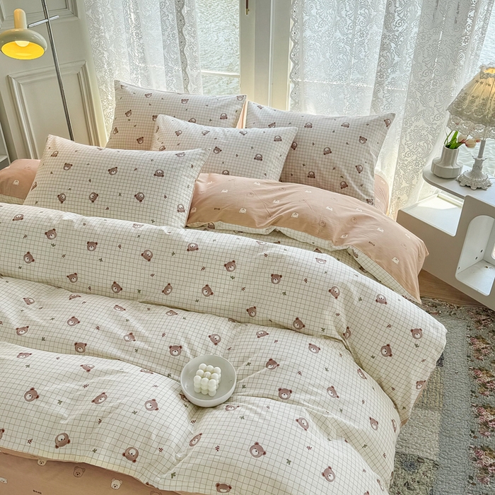 91家纺网 家纺一手货源 找家纺 梦洋家纺 2025春夏秋冬新款A类全棉四件套 小棕熊-格子