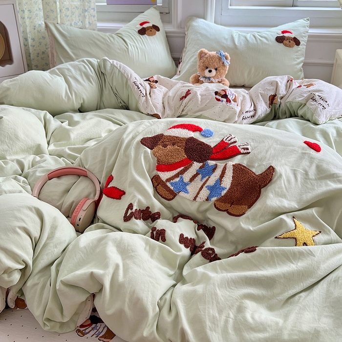 91家纺网 家纺一手货源 找家纺 优佳优品 2025新款水洗棉印花毛巾绣四件套【提供买家秀】 腊肠狗