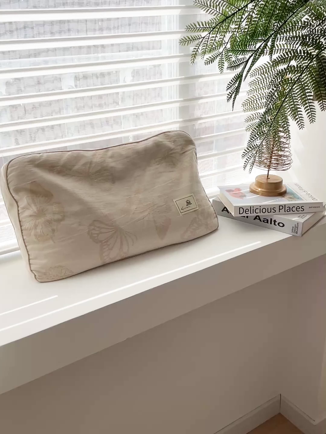 91家纺网 家纺一手货源 找家纺 亦帆枕芯 2025新款亲肤舒适天然棉麻立体荞麦枕枕头枕芯 天然棉麻-米色蝴蝶 35x55cm甜荞款/只