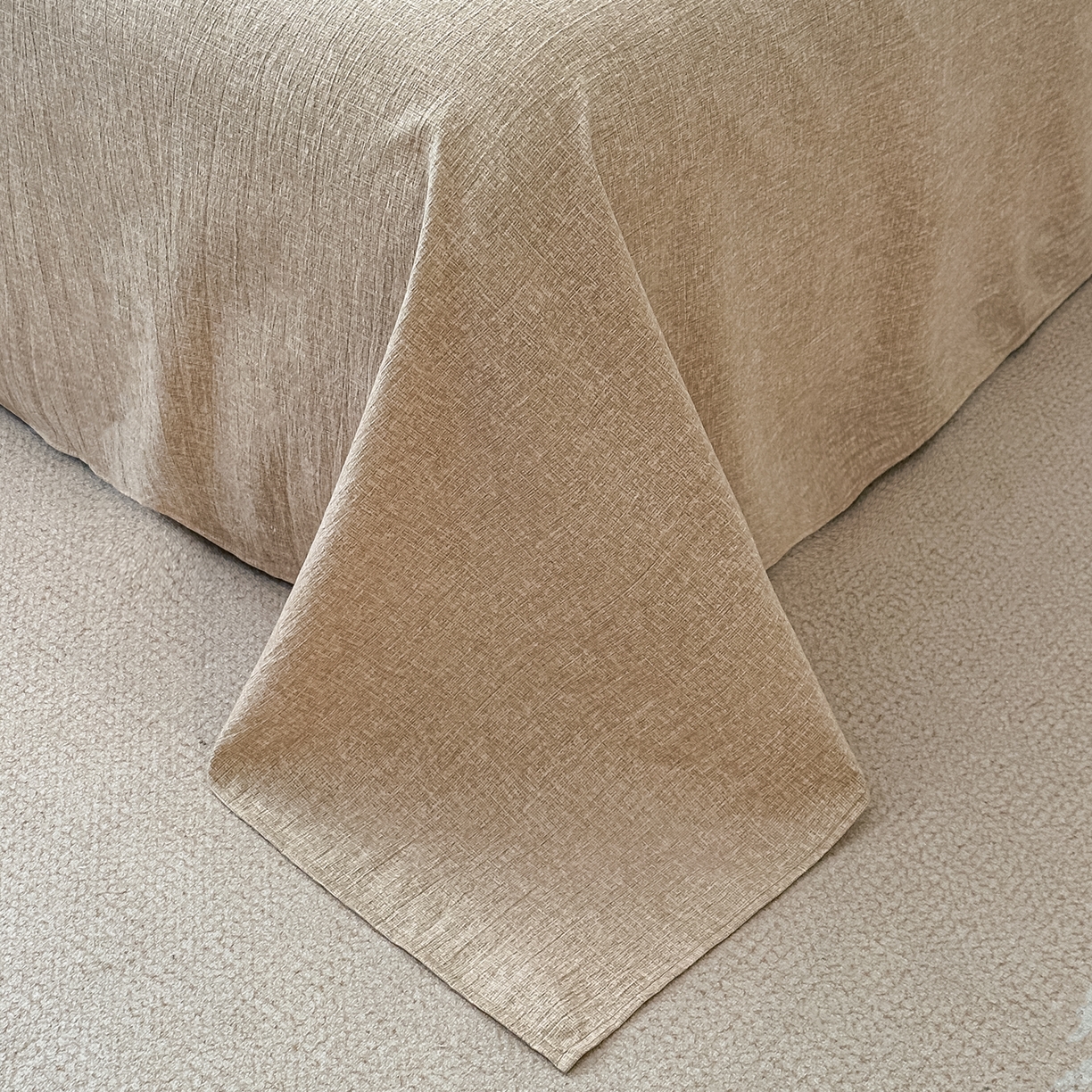 91家纺网 家纺一手货源 找家纺 富米莱（原臻工厂） 2025秋冬新品加厚高克重原麻复古风亚麻高端纽扣款床盖床单四件套 纽扣款-稻香绿