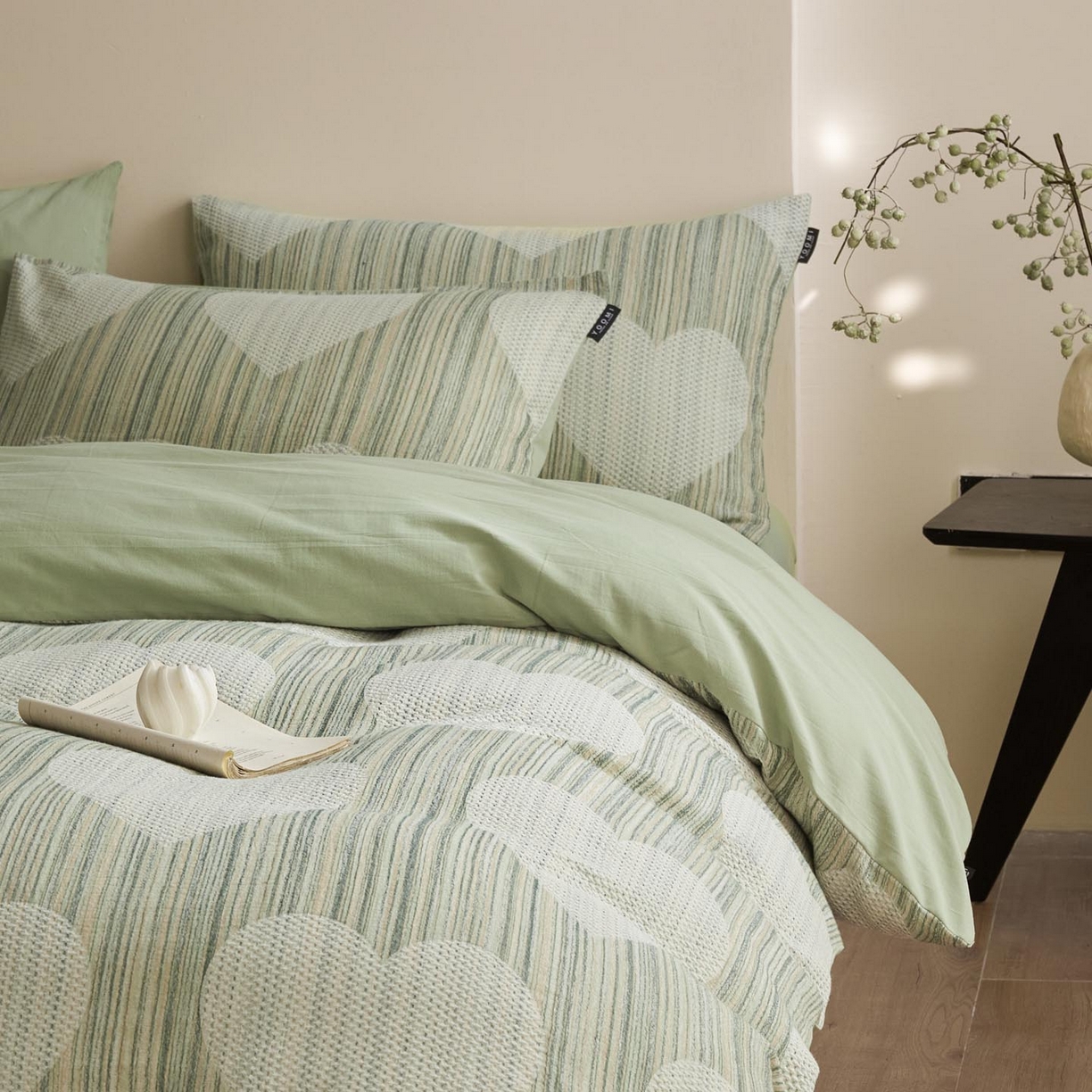 91家纺网 家纺一手货源 找家纺 涵宸家纺 2025新款简约款全棉磨毛提花四件套-未眠 库珀-绿