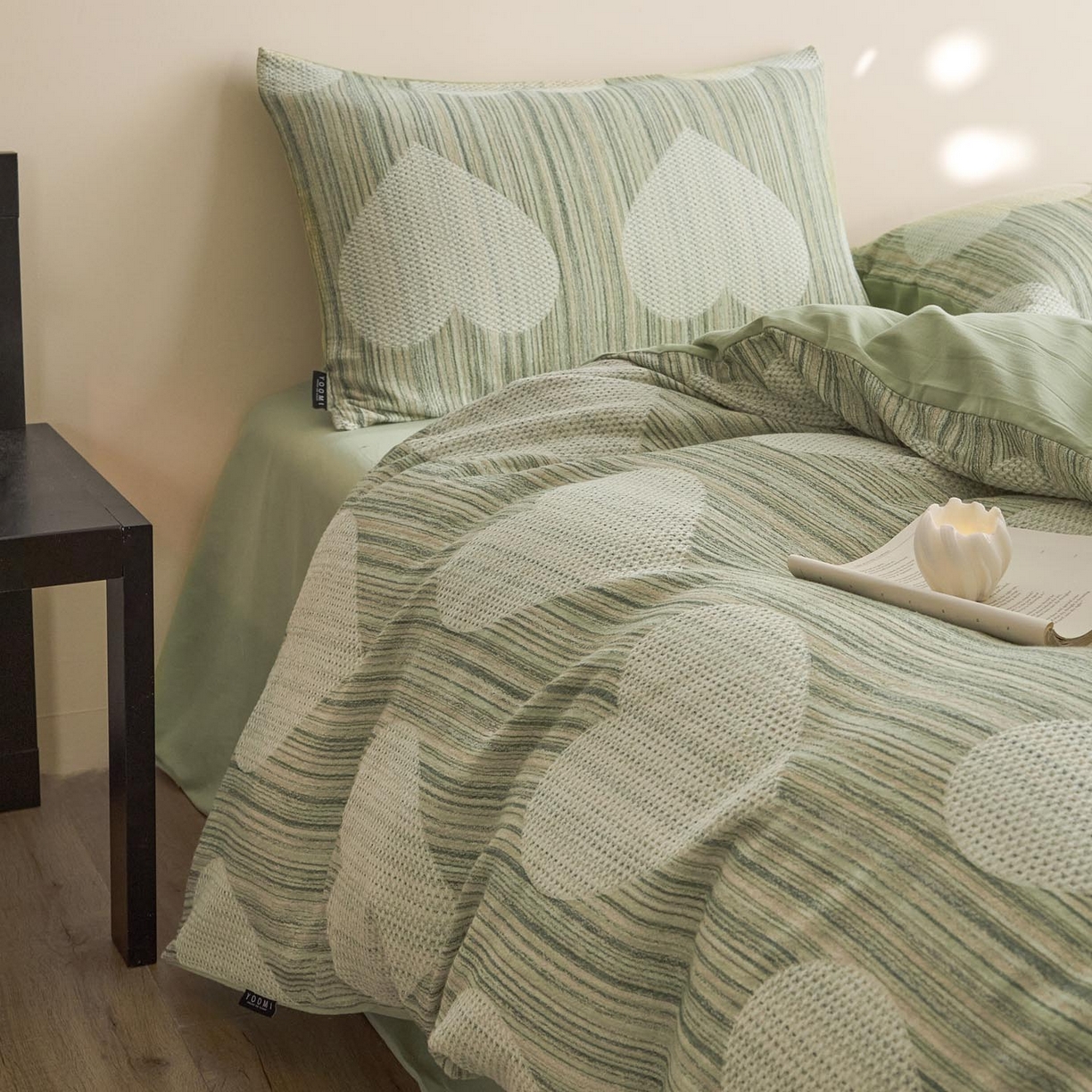 91家纺网 家纺一手货源 找家纺 涵宸家纺 2025新款简约款全棉磨毛提花四件套-未眠 库珀-绿