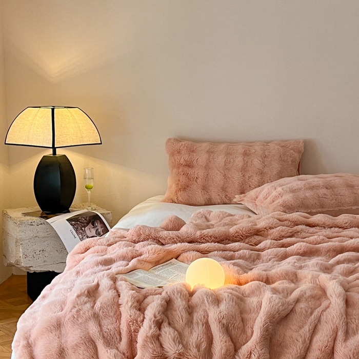 91家纺网 家纺一手货源 找家纺 蓝极人 2024新款高克重大牛奶绒被套毯毛毯 豆沙