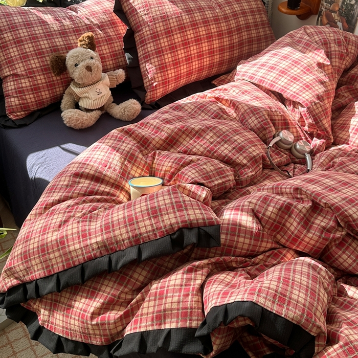 91家纺网 家纺一手货源 找家纺 （总）韩巢家纺 2025新款双层纱经典复古风格子被套四件套直播热销款学生宿舍寝室床单三件套