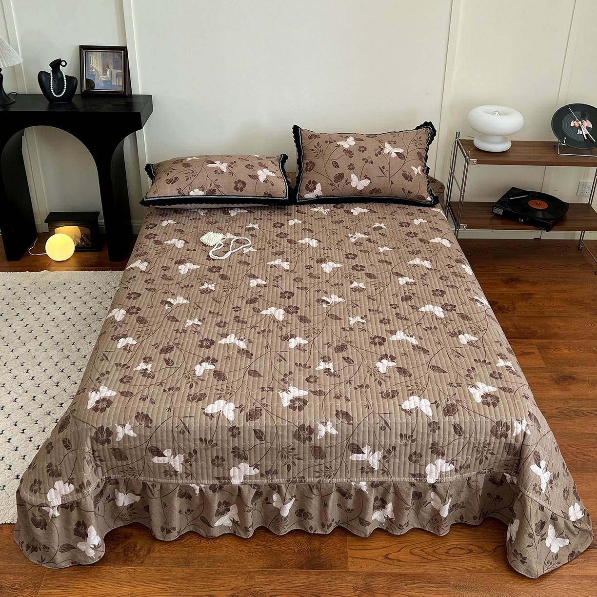 91家纺网 家纺一手货源 找家纺 （总）富米莱（原臻工厂） 2025秋冬新品加厚高克重原麻复古风亚麻高端全棉黑色花边床盖床单四件套