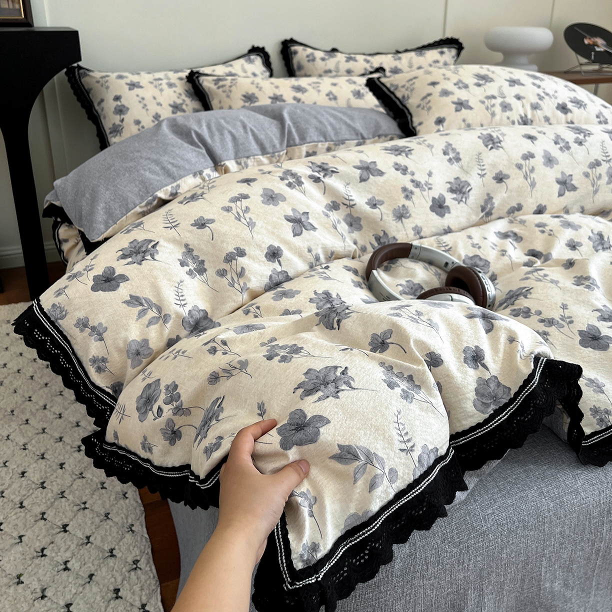 富米莱（原臻工厂） 2025秋冬新品加厚高克重原麻复古风亚麻高端全棉黑色花边床盖床单四件套 复古黑花边一兰亭序