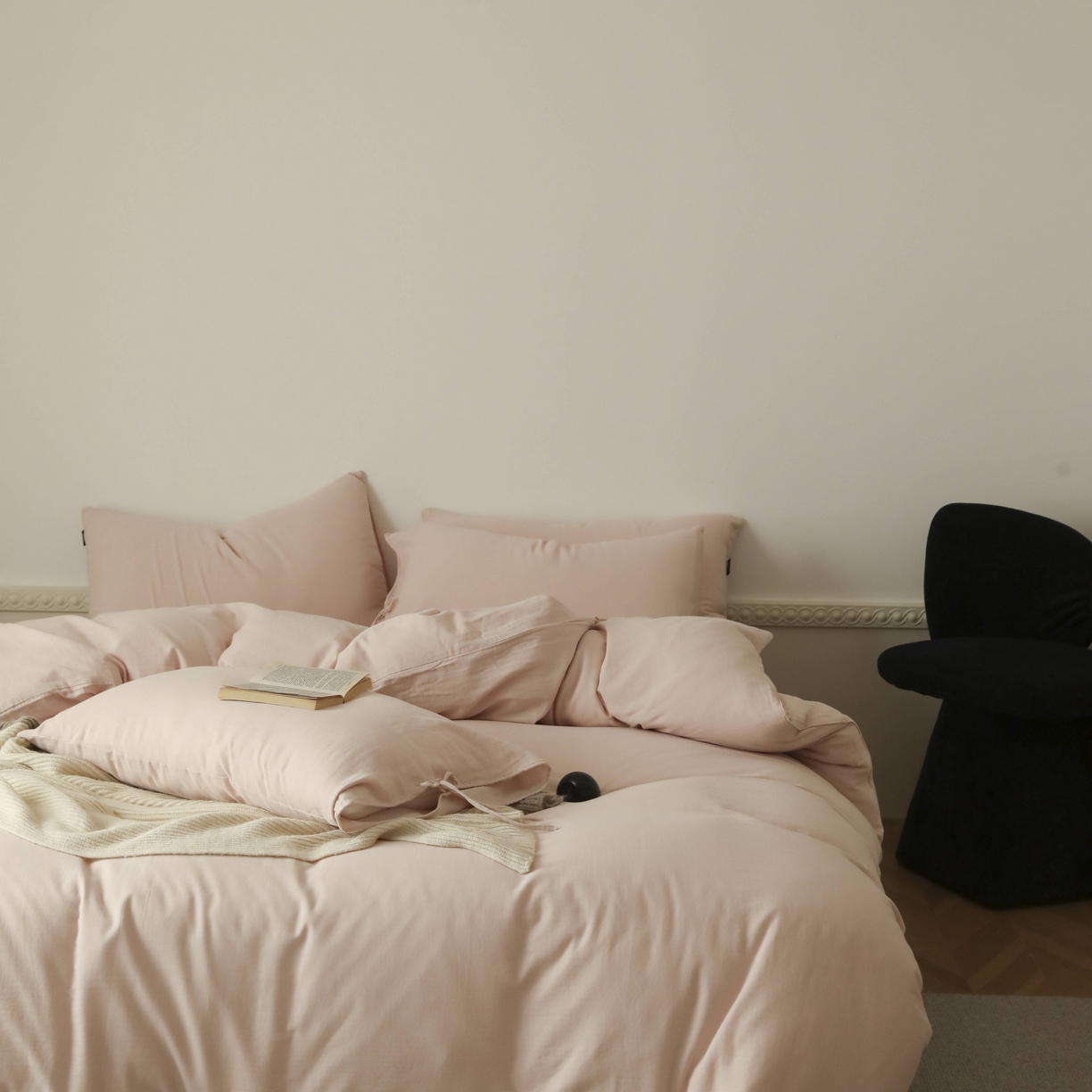 91家纺网 家纺一手货源 找家纺 玉宇阁家居 2025新款双层纱皱皱纱全棉纯棉四件套 全棉双层纱皱皱纱-珐琅