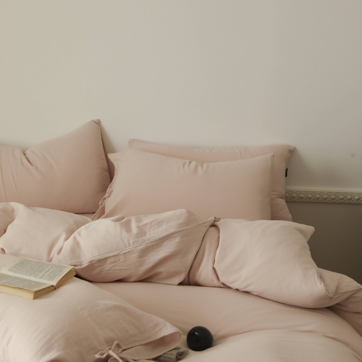 91家纺网 家纺一手货源 找家纺 玉宇阁家居 2025新款双层纱皱皱纱全棉纯棉四件套 全棉双层纱皱皱纱-珐琅