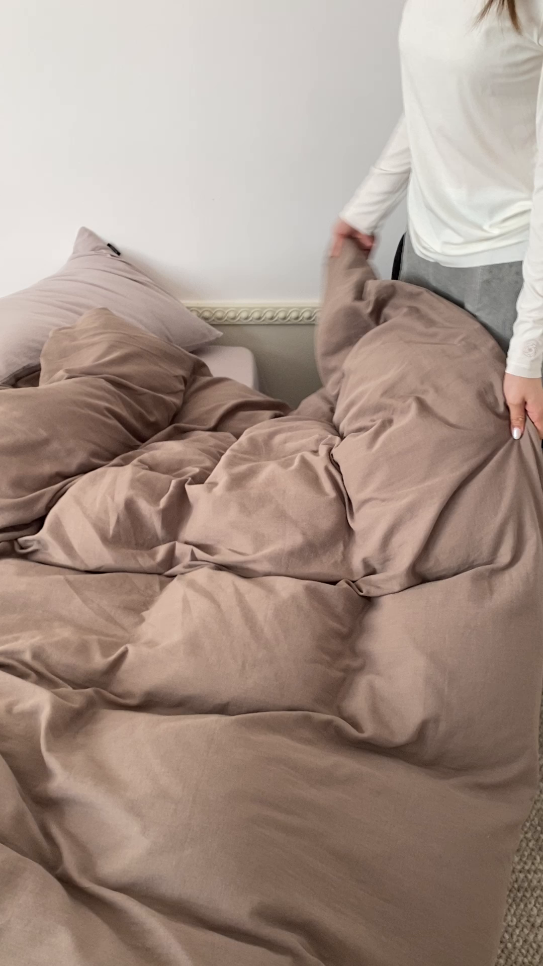 91家纺网 家纺一手货源 找家纺 玉宇阁家居 2025新款双层纱皱皱纱全棉纯棉四件套 全棉双层纱皱皱纱-灰雾咖棕