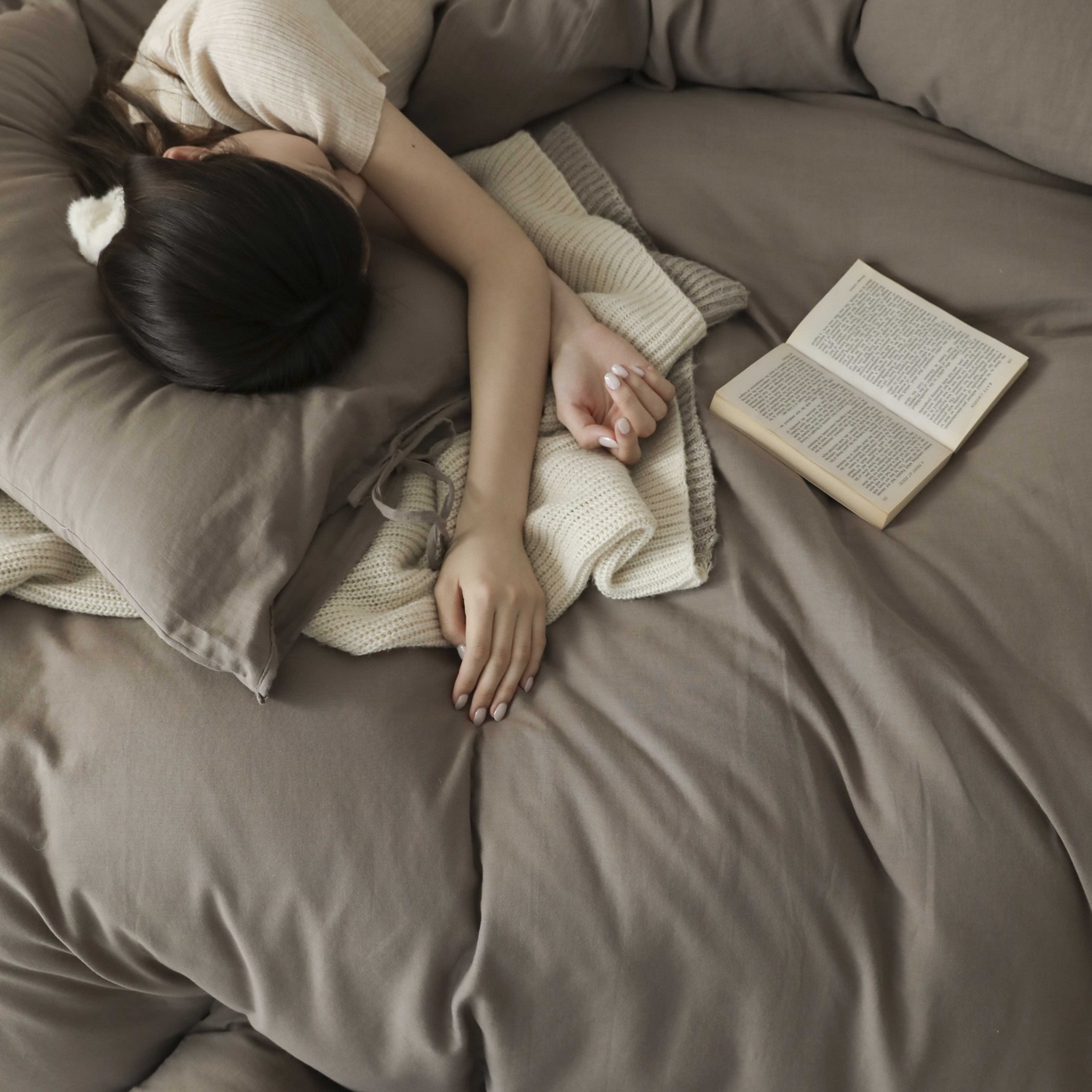 91家纺网 家纺一手货源 找家纺 玉宇阁家居 2025新款双层纱皱皱纱全棉纯棉四件套 全棉双层纱皱皱纱-可可