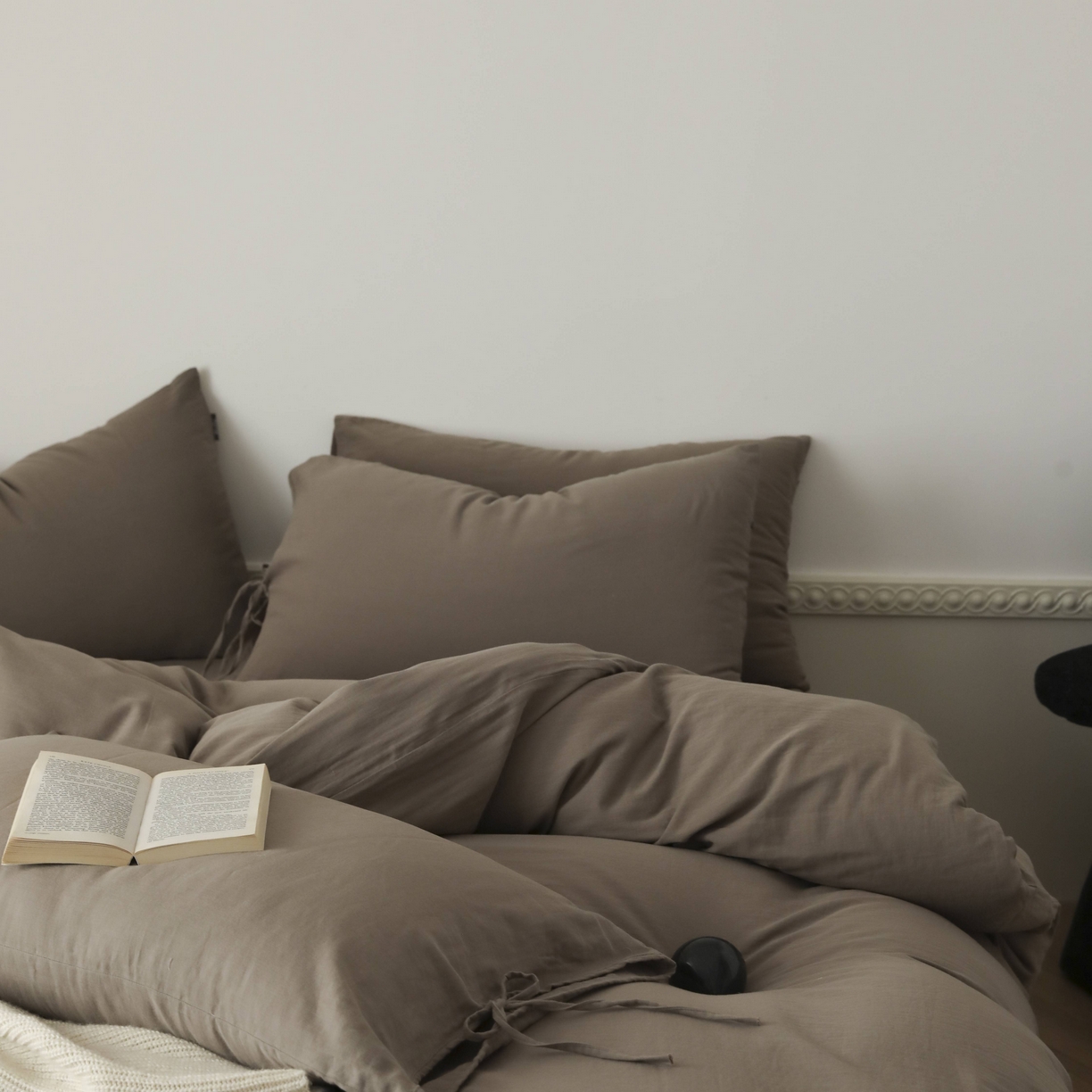 91家纺网 家纺一手货源 找家纺 玉宇阁家居 2025新款双层纱皱皱纱全棉纯棉四件套 全棉双层纱皱皱纱-可可