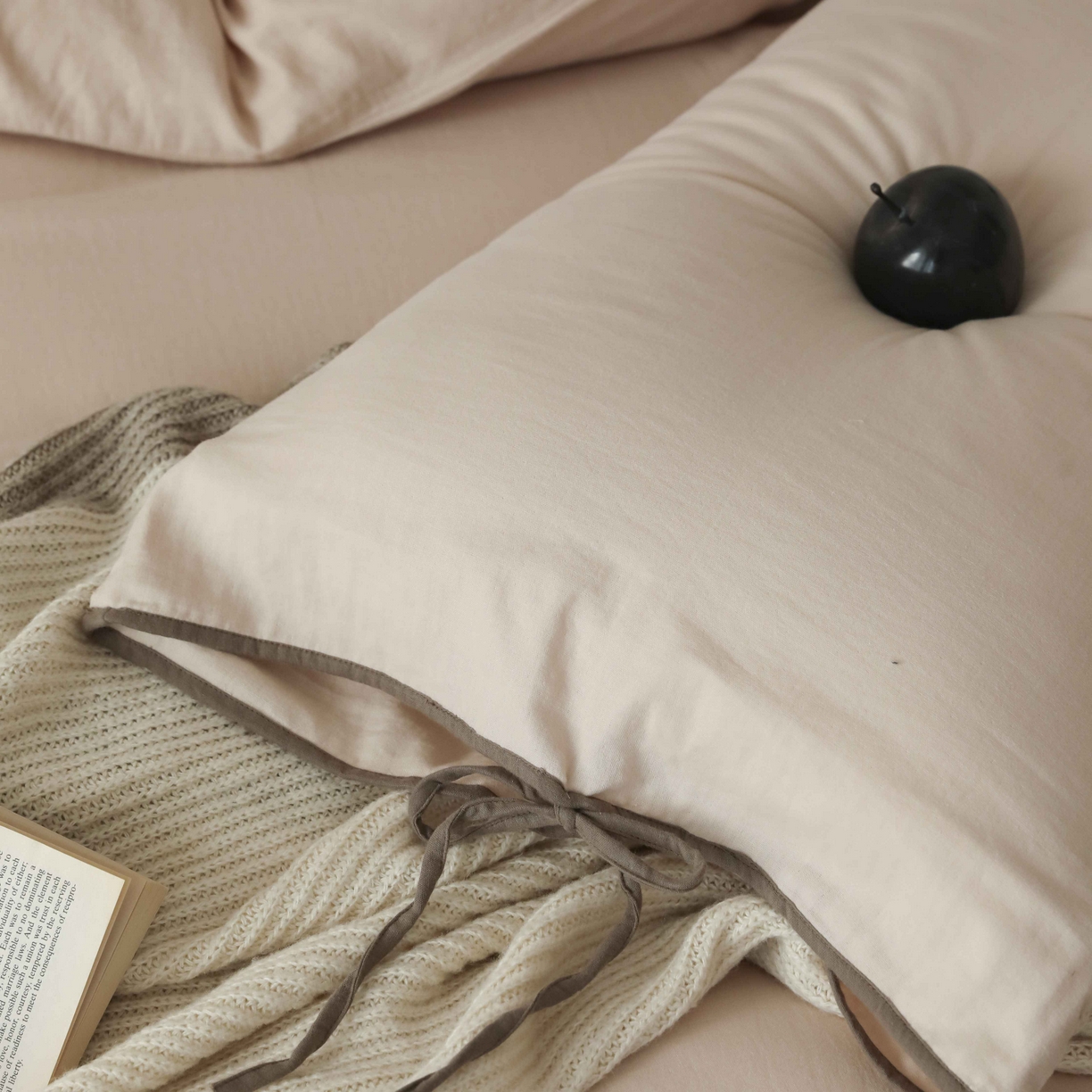 91家纺网 家纺一手货源 找家纺 玉宇阁家居 2025新款双层纱皱皱纱全棉纯棉四件套 全棉双层纱皱皱纱-暖茶