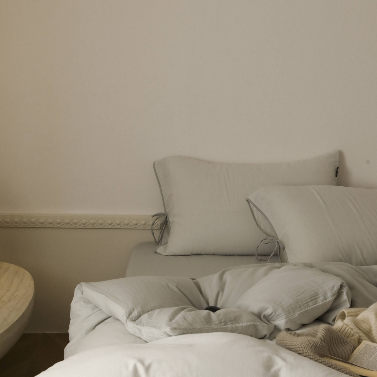 91家纺网 家纺一手货源 找家纺 玉宇阁家居 2025新款双层纱皱皱纱全棉纯棉四件套 全棉双层纱皱皱纱-衫绿