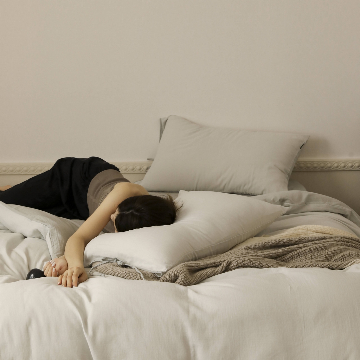 91家纺网 家纺一手货源 找家纺 玉宇阁家居 2025新款双层纱皱皱纱全棉纯棉四件套 全棉双层纱皱皱纱-衫绿