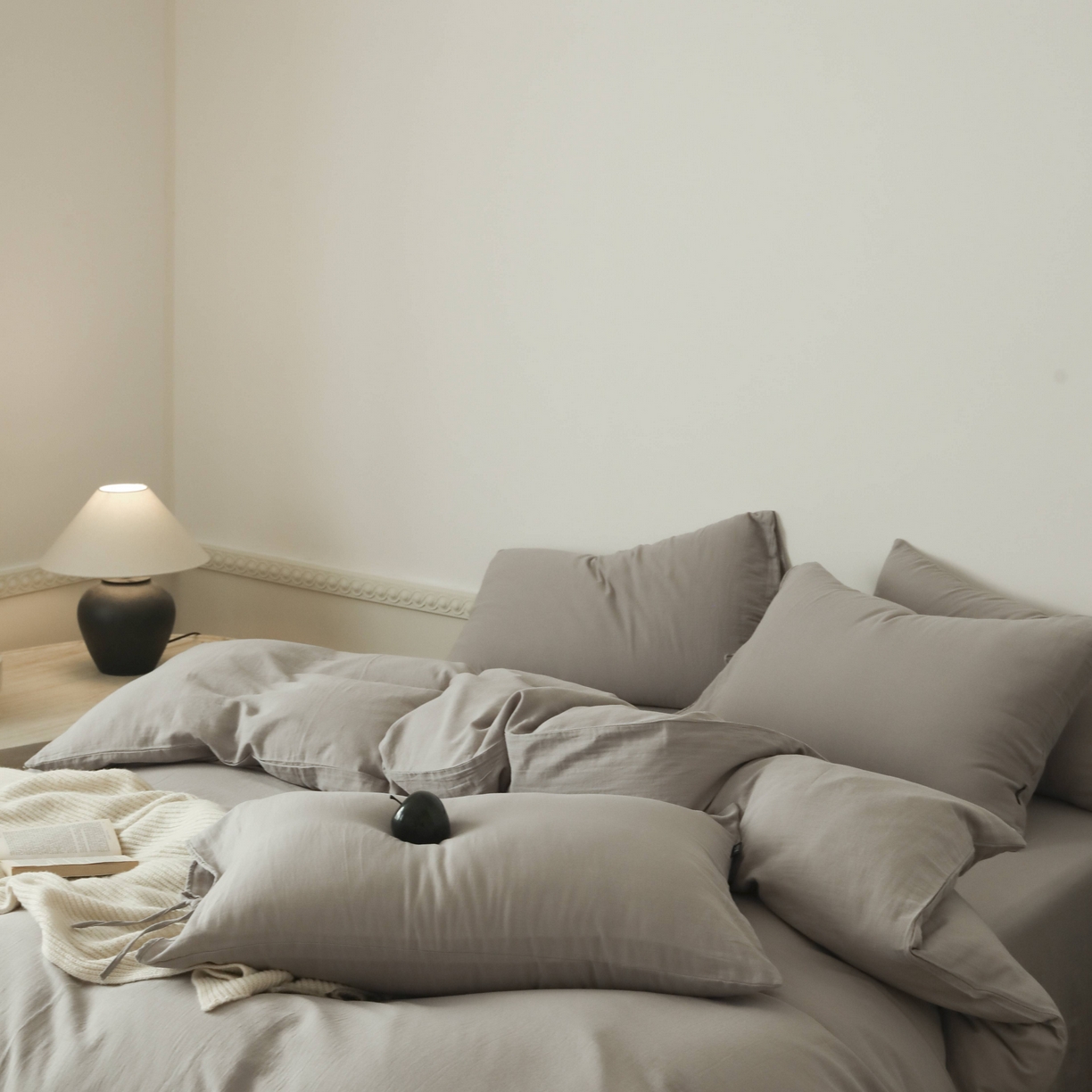 91家纺网 家纺一手货源 找家纺 玉宇阁家居 2025新款双层纱皱皱纱全棉纯棉四件套 全棉双层纱皱皱纱-云灰