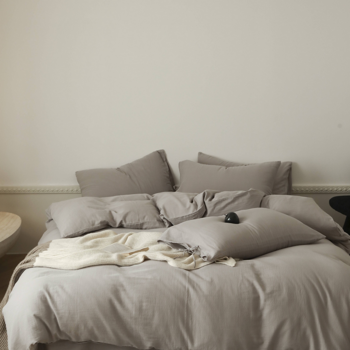 91家纺网 家纺一手货源 找家纺 玉宇阁家居 2025新款双层纱皱皱纱全棉纯棉四件套 全棉双层纱皱皱纱-云灰