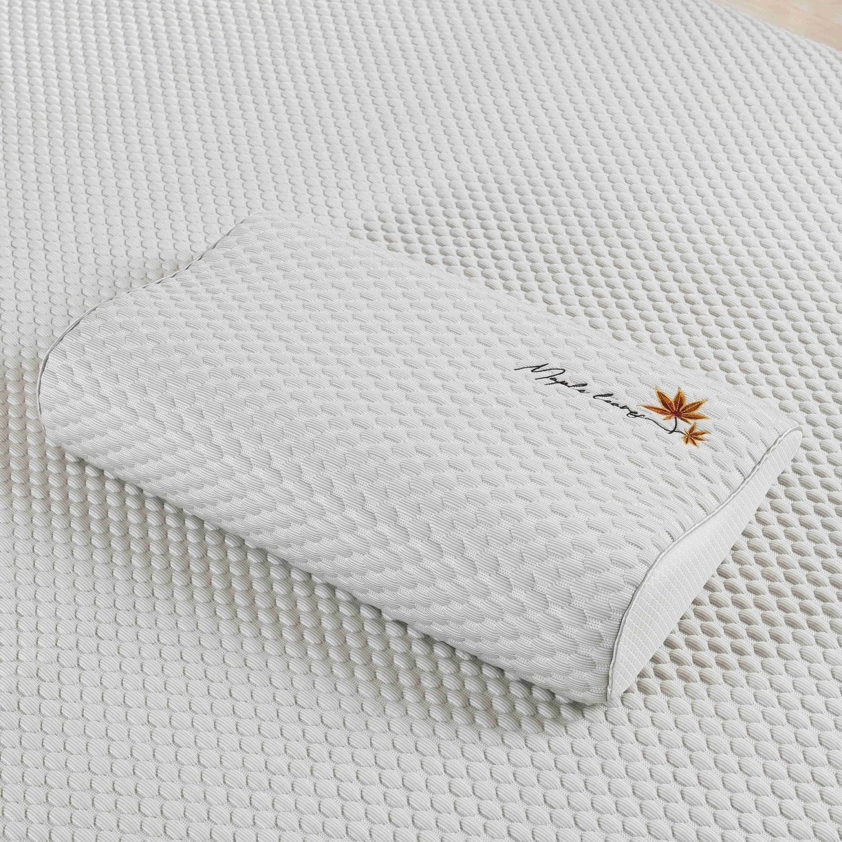 91家纺网 家纺一手货源 找家纺 （总）四川牛皮席 2025春夏新款凉豆豆绣花乳胶枕 枕头枕芯