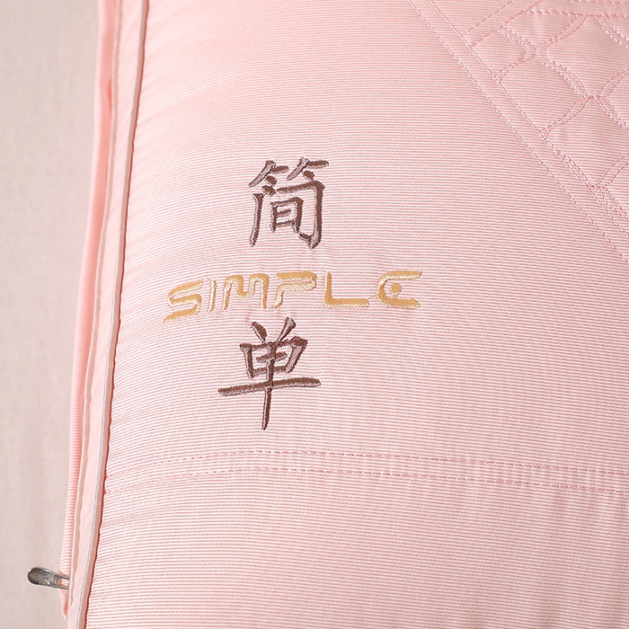 91家纺网 家纺一手货源 找家纺 大熊枕芯 2025新款新品简单生活舒适中低枕头枕芯 简单生活舒适枕-粉色 48*74cm中枕一只