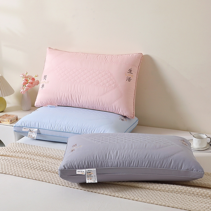 91家纺网 家纺一手货源 找家纺 大熊枕芯 2025新款新品简单生活舒适中低枕头枕芯 组合图 48*74cm低枕一只