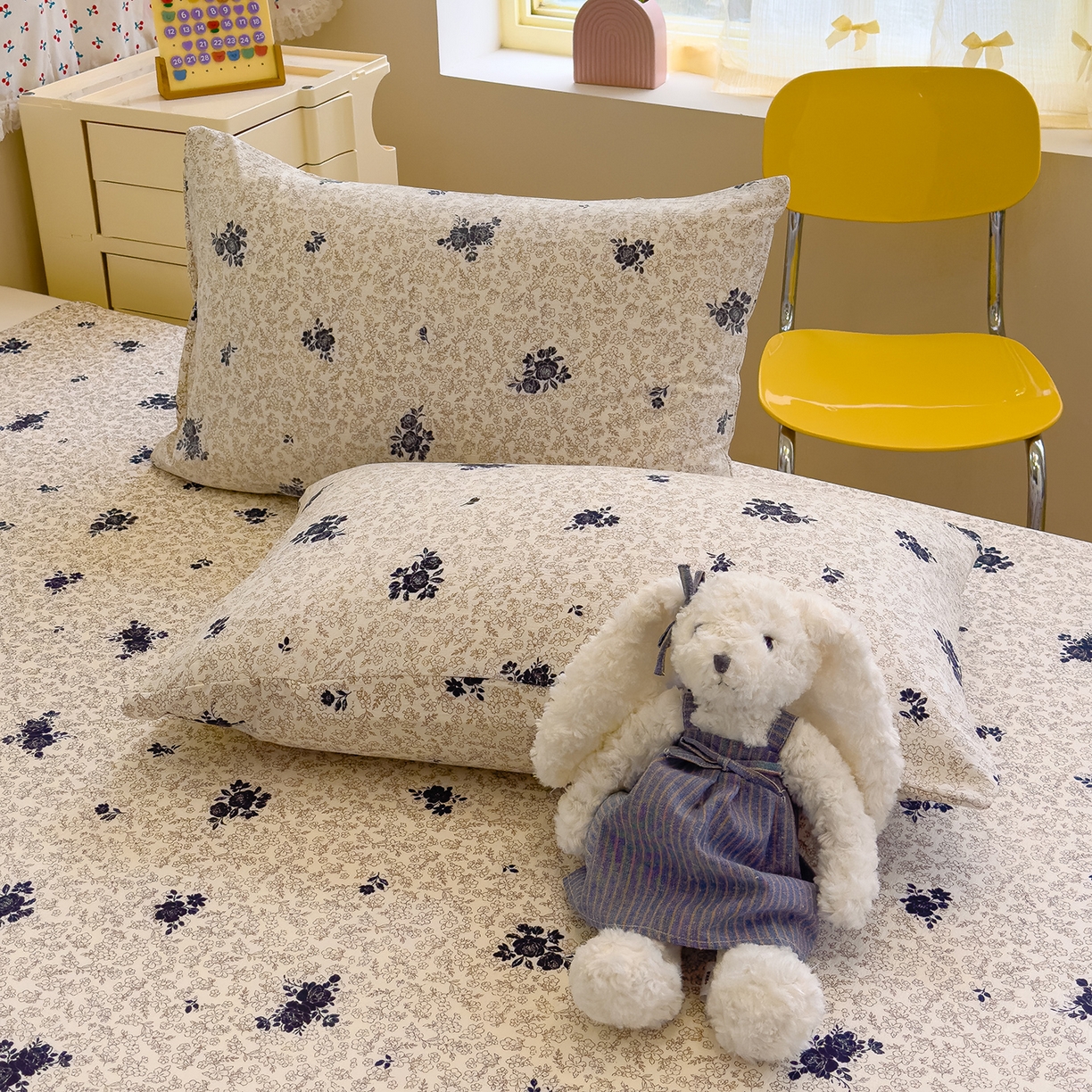 91家纺网 家纺一手货源 找家纺 颜选 2025新款A类双层纱单品床单床单单件床单三件套 黛锦