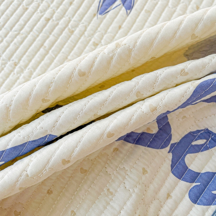 91家纺网 家纺一手货源 找家纺 富馨莱 2025新款纯棉夹棉单件床笠 蝴蝶结小熊