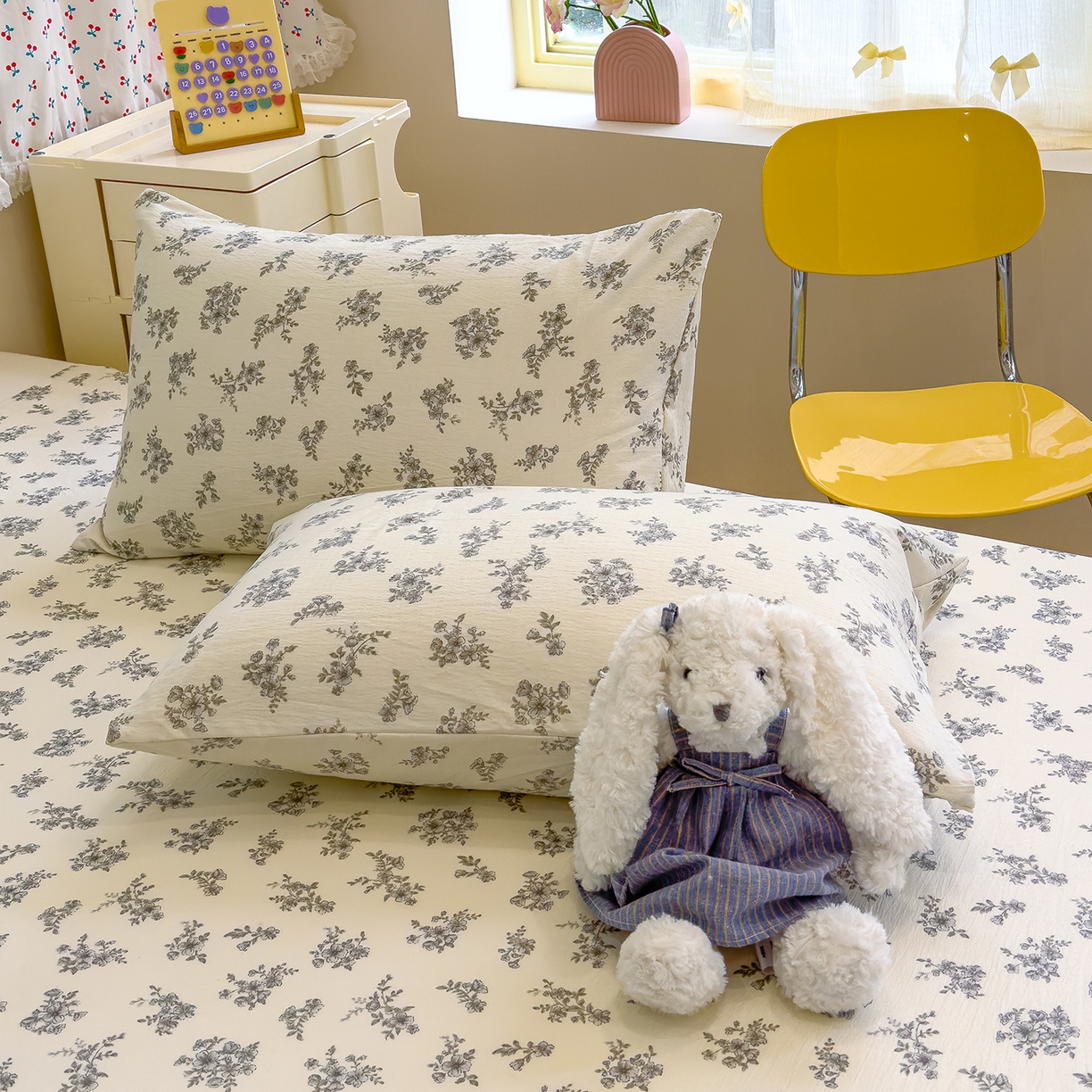 91家纺网 家纺一手货源 找家纺 颜选 2025新款A类双层纱单品床单床单单件床单三件套 夏鸣