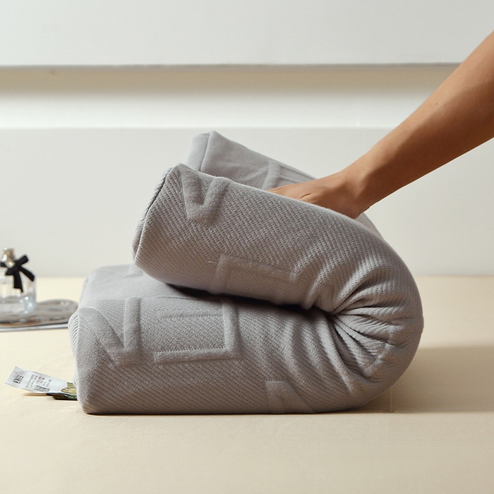 91家纺网 家纺一手货源 找家纺 （总）四川牛皮席 2025新款全棉纯棉纯色乳胶枕 枕头枕芯