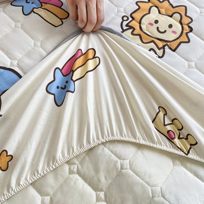 91家纺网 家纺一手货源 找家纺 富馨莱 2025新款纯棉夹棉单件床笠 狮子公园