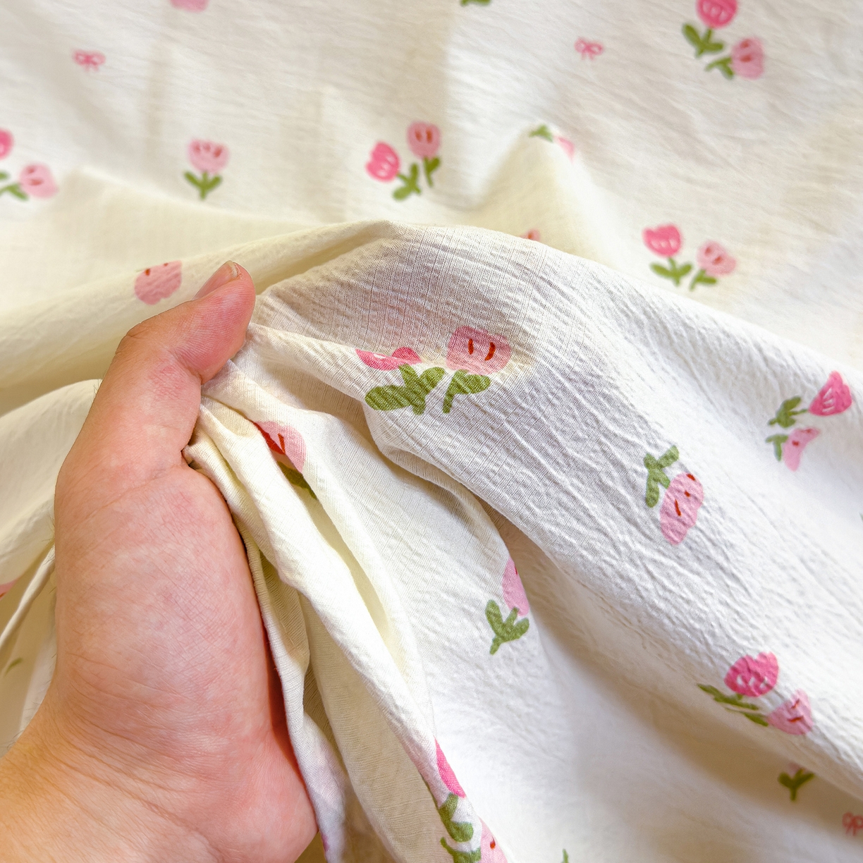 91家纺网 家纺一手货源 找家纺 颜选 2025新款A类双层纱单品床单床单单件床单三件套 相思红豆