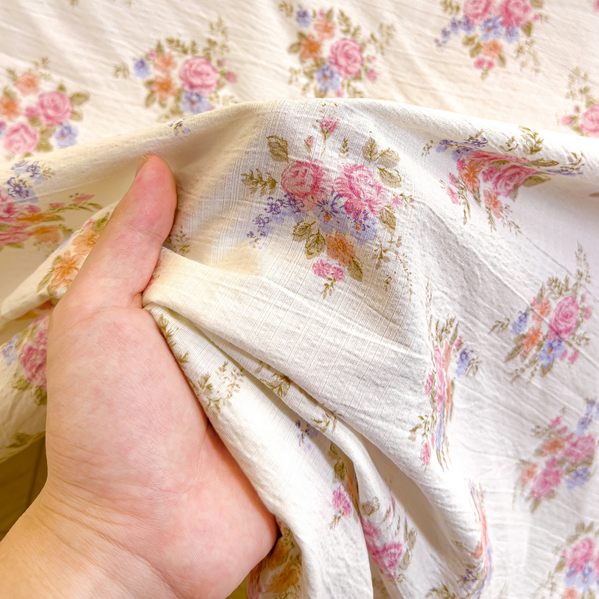 91家纺网 家纺一手货源 找家纺 颜选 2025新款A类双层纱单品床单床单单件床单三件套 蔓禾