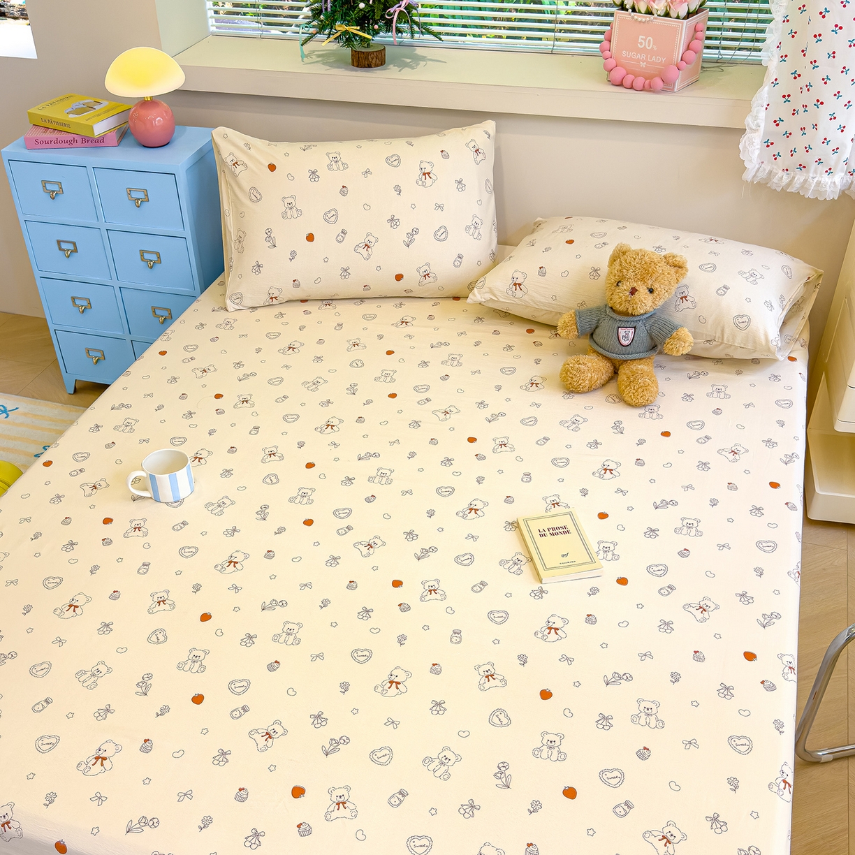 91家纺网 家纺一手货源 找家纺 颜选 2025新款A类双层纱单品床单床单单件床单三件套 玩偶幻想曲