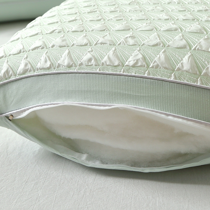 91家纺网 家纺一手货源 找家纺 （总）四川牛皮席 2025新款涤棉立体热绒棉枕 枕头枕芯