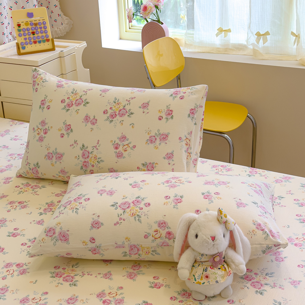 91家纺网 家纺一手货源 找家纺 颜选 2025新款A类双层纱单品床单床单单件床单三件套 双层纱花期