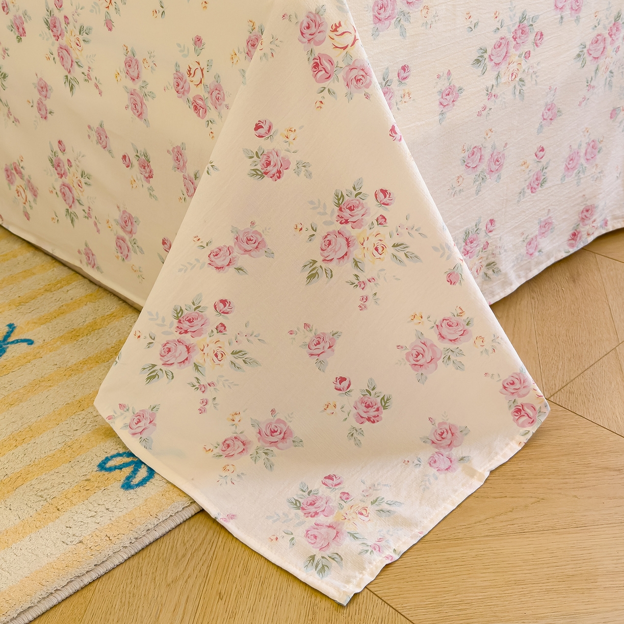 91家纺网 家纺一手货源 找家纺 颜选 2025新款A类双层纱单品床单床单单件床单三件套 双层纱花期