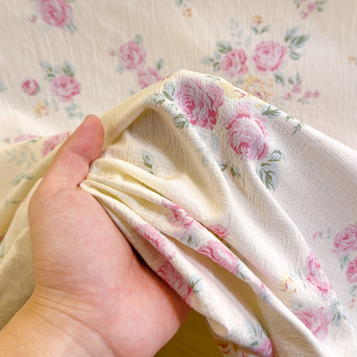 91家纺网 家纺一手货源 找家纺 颜选 2025新款A类双层纱单品床单床单单件床单三件套 双层纱花期