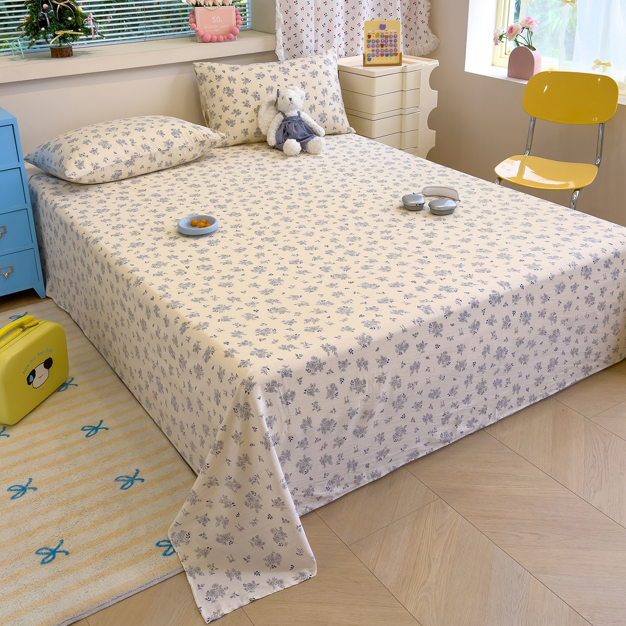 91家纺网 家纺一手货源 找家纺 颜选 2025新款A类双层纱单品床单床单单件床单三件套 素笺花语