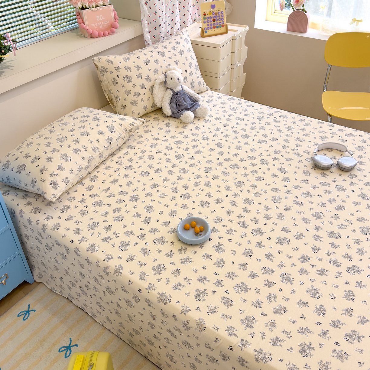 91家纺网 家纺一手货源 找家纺 颜选 2025新款A类双层纱单品床单床单单件床单三件套 素笺花语