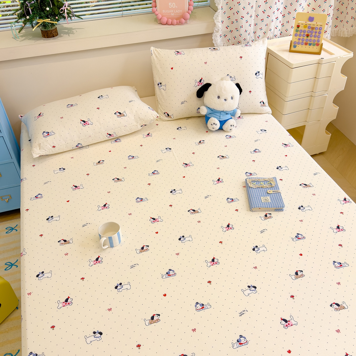 91家纺网 家纺一手货源 找家纺 颜选 2025新款A类双层纱单品床单床单单件床单三件套 狗狗派对