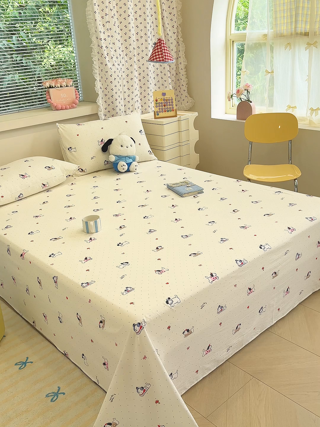 91家纺网 家纺一手货源 找家纺 颜选 2025新款A类双层纱单品床单床单单件床单三件套 狗狗派对