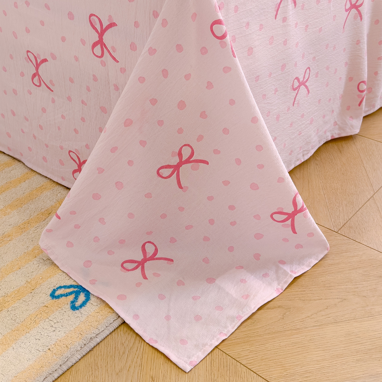 91家纺网 家纺一手货源 找家纺 颜选 2025新款A类双层纱单品床单床单单件床单三件套 波点蝴蝶